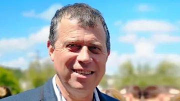 Michel Guiot entamera demain un second mandat de président de la SHF.