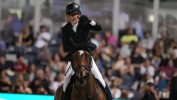 En selle sur sa Lady Louise Jmen, Luciana Lossion a décroché sa toute première victoire en CSI 5*. 