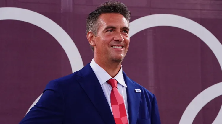 Grégory Bodo aux Jeux olympiques de Tokyo, où il a officié comme assistant de l'Espagnol Santiago Varela.