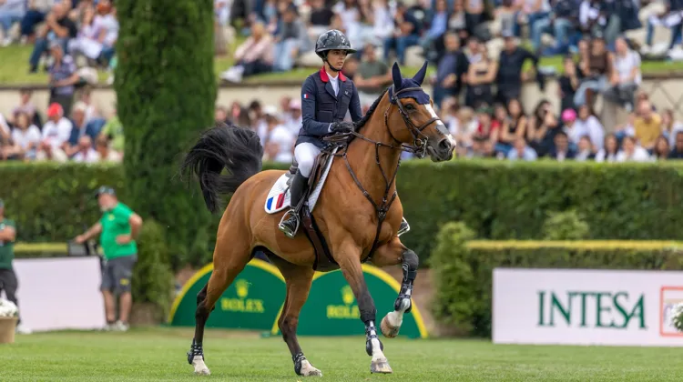 Après quatre échéances continentales Jeunes, Nina Mallevaey participera à ses premiers Européens Seniors avec sa championne de France Nikka vd Bisschop.