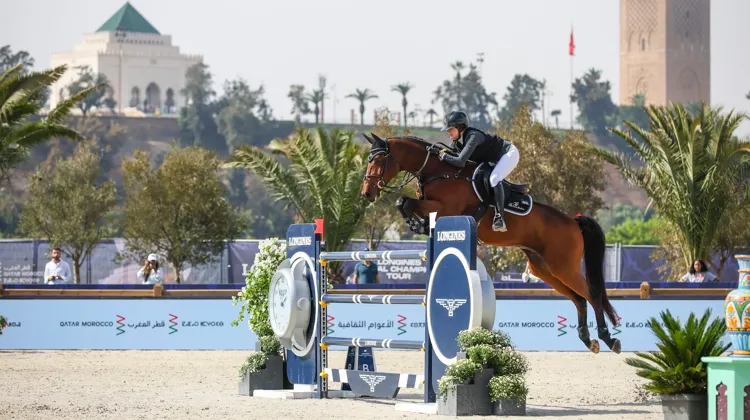 Grâce à sa victoire dans l’étape du Longines Global Champions Tour de Rabat avec Action Man, Anastasia Nielsen a pris part au Super Grand Prix de Prague, comme les autres lauréats du circuit de l’année 2025.