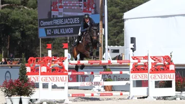 Avec Val Kilmor, Clément Frerejacques s’est imposé dans la première manche du Critérium Pro 1 à Fontainebleau. 