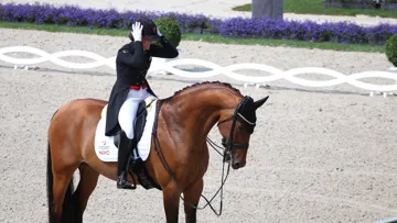 Cathrine Dufour et Vamos Amigos à la fin de leur Grand Prix