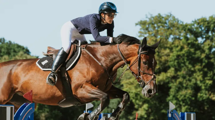 SKUAM, des vêtements pour le bien-être de la cavaliere