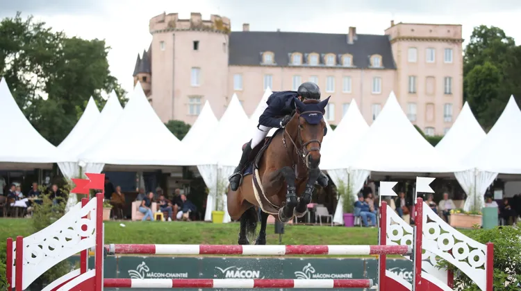 Alexis Goullet et Calla dans leurs œuvres. 