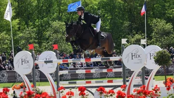 Avec la complicité de Stakaya, Fabio Thielen a été plus rapide que les deux couples tricolores parvenus au double sans-faute. 