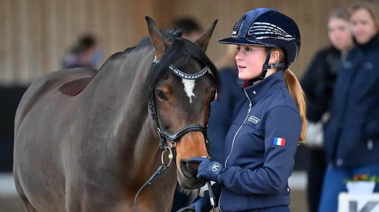 Avec Oscar, un New Forest de quinze ans, Lou-Eden Commenge espère participer aux championnats d’Europe Poneys cette année