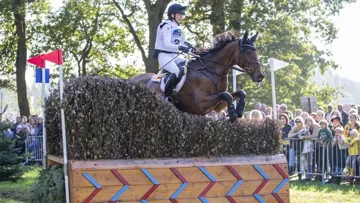 Sophie Leube et Jadore Moi conservent la tête des opérations après le cross de Boekelo.