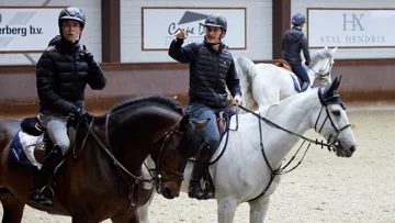 Les candidats à cheval