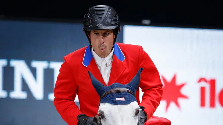 Andrew Kocher sera bien suspendu jusqu’au 27 octobre 2030. 