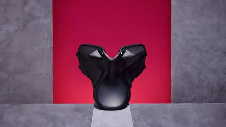  Flex-on étoffe son offre « selle » avec l’arrivée de  sa selle de dressage, la S-DRESS.