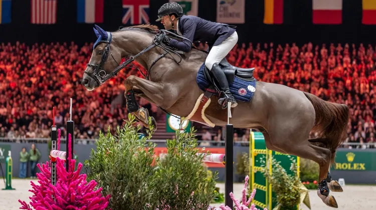 Simon Delestre et Golden Boy DK ont terminé neuvièmes du Grand Prix CSI5* du CHI de Genève 2025.