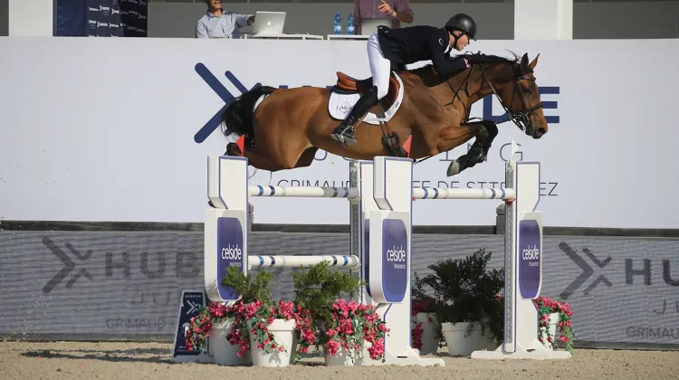 Harry Charles a une fois de plus prouvé son talent s’imposant aux rênes de Stardust.