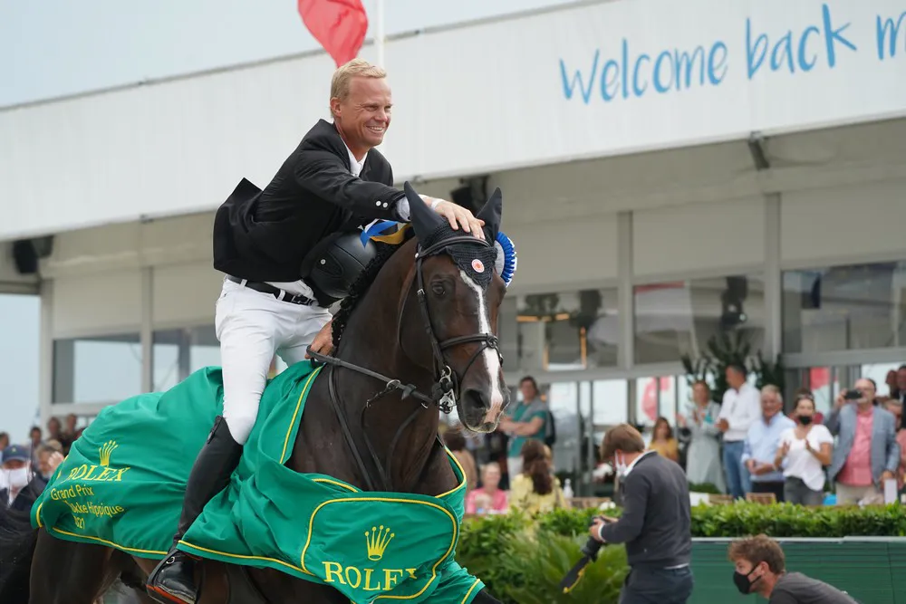 Jérôme Guéry et Quel Homme de Hus ont décroché leur deuxième victoire en Grand Prix 5*.