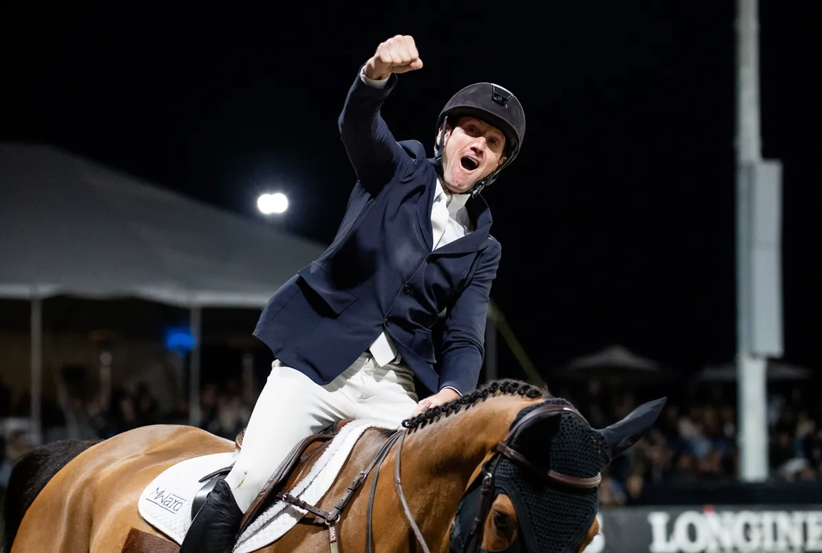 McLain Ward n’a pas caché sa joie à l’arrivée.