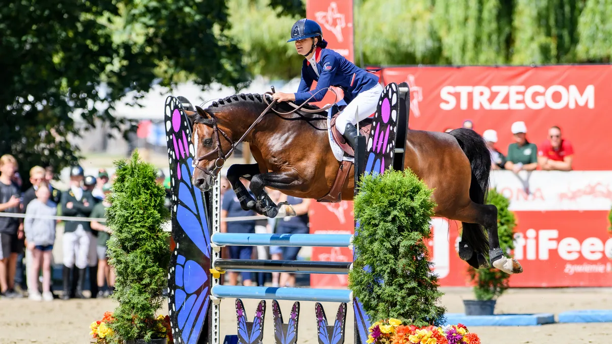 Maé Rinaldi et Boston du Verdon portaient le poids de deux médailles sur leurs épaules lors du concours hippique des Européens