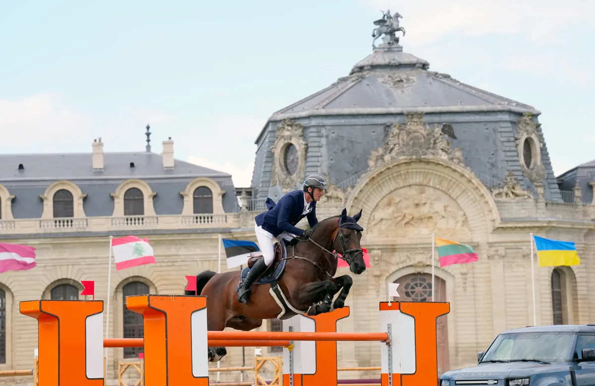 Vainqueurs en mai du Grand Prix CSI 3* Butet de la ville de Compiègne, Valentin Marcotte et Diego del Caribe ont franchi un nouveau cap dans leur progression à Chantilly.