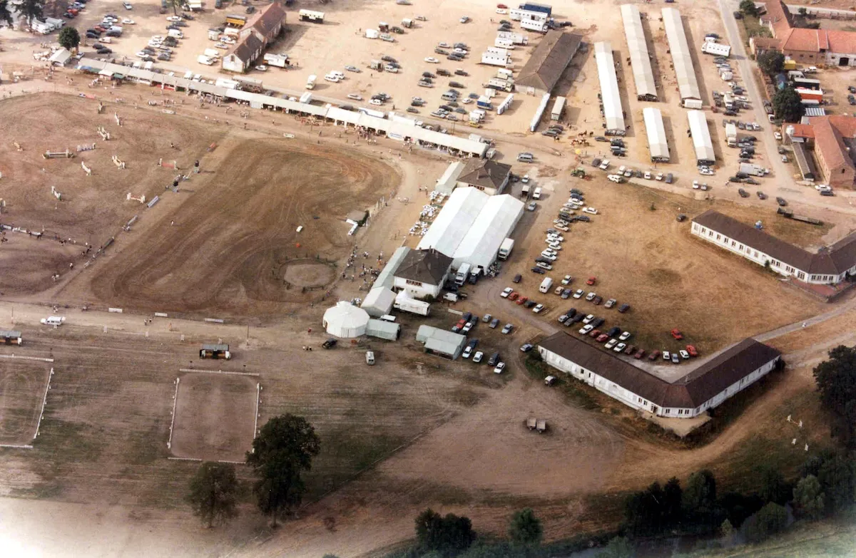 Vue aérienne du site en 1995.