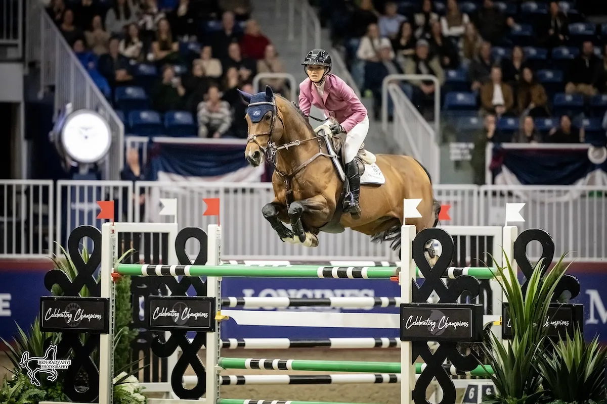 Malgré un chronomètre de 37”07, Lillie Keenan et Kick On sont passés à côté de la victoire à cause d'une faute au barrage.