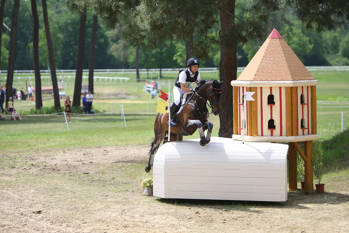 Lennox a pris une bonne expérience avec Michael Jung sur ce cross