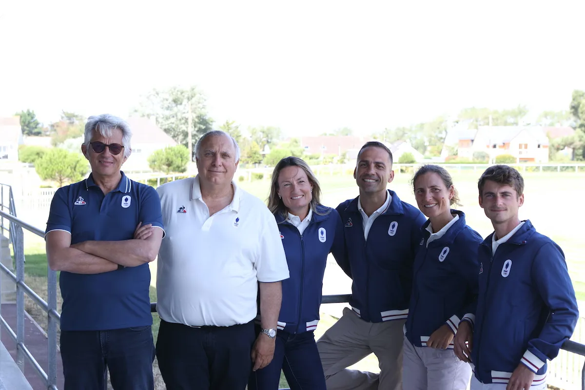 Anne-Sophie Serre a été sélectionnée aux Jeux olympiques en tant que remplaçante aux côtés d'Alexandre Ayache, Pauline Basquin et Corentin Pottier.