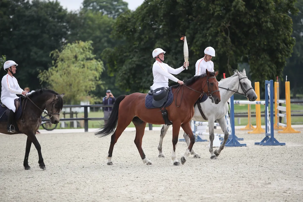 Vladimir Vinchon, dresseur sélectionné pour les Jeux paralympiques et Xavier de Moulins, journaliste et écrivain.