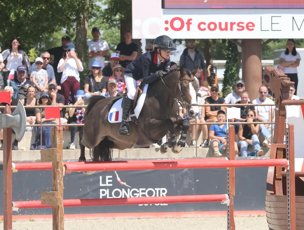 Avec vingt points au total des cinq parcours, la Français Elise SikiIrdji a terminé ses championnats d’Europe à une honorable dixième place avec Good Boy du Prebas, juste devant sa compatriote Lou Anne Pustelnik associée à Kasper’s Ronaldo.  
