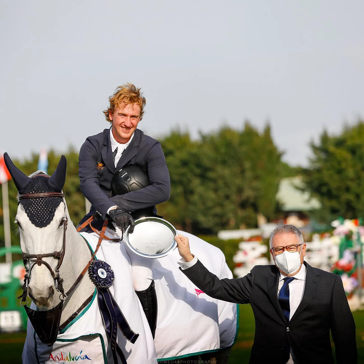À vingt-quatre ans, Michael G Duffy s'impose dans le Grand Prix CSI 4* de Vejer de la Frontera avec son fidèle Lapuccino 2.