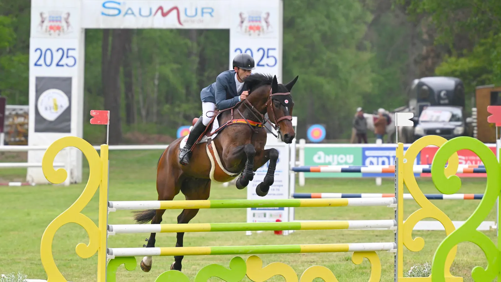 Lors de Saumur Complet, Astier Nicolas et Alertamalib’Or ont réussi une bonne rentrée, terminant troisièmes du CCI 3*-S.