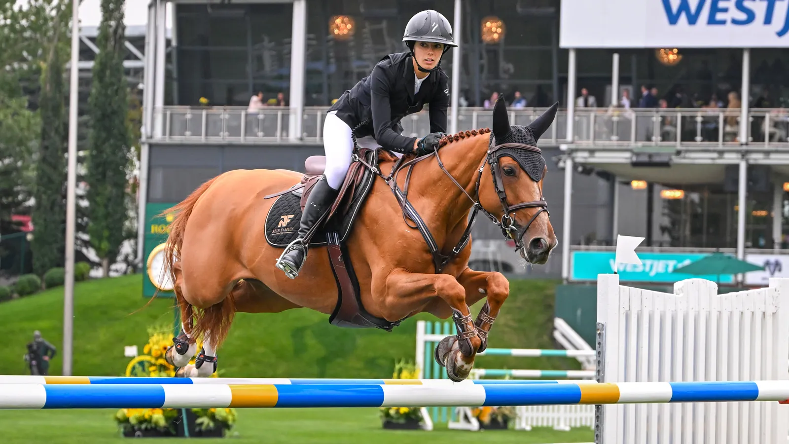 Première participation au Masters de Spruce Meadows et première victoire pour Nina Mallevaey, en selle sur My Clementine.