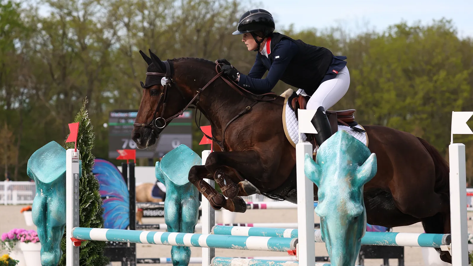 La cavalière a récupéré il y a peu Vedouz de Nestin, qui évoluait auparavant sous la selle de sa demi-sœur, Sophie Evans.