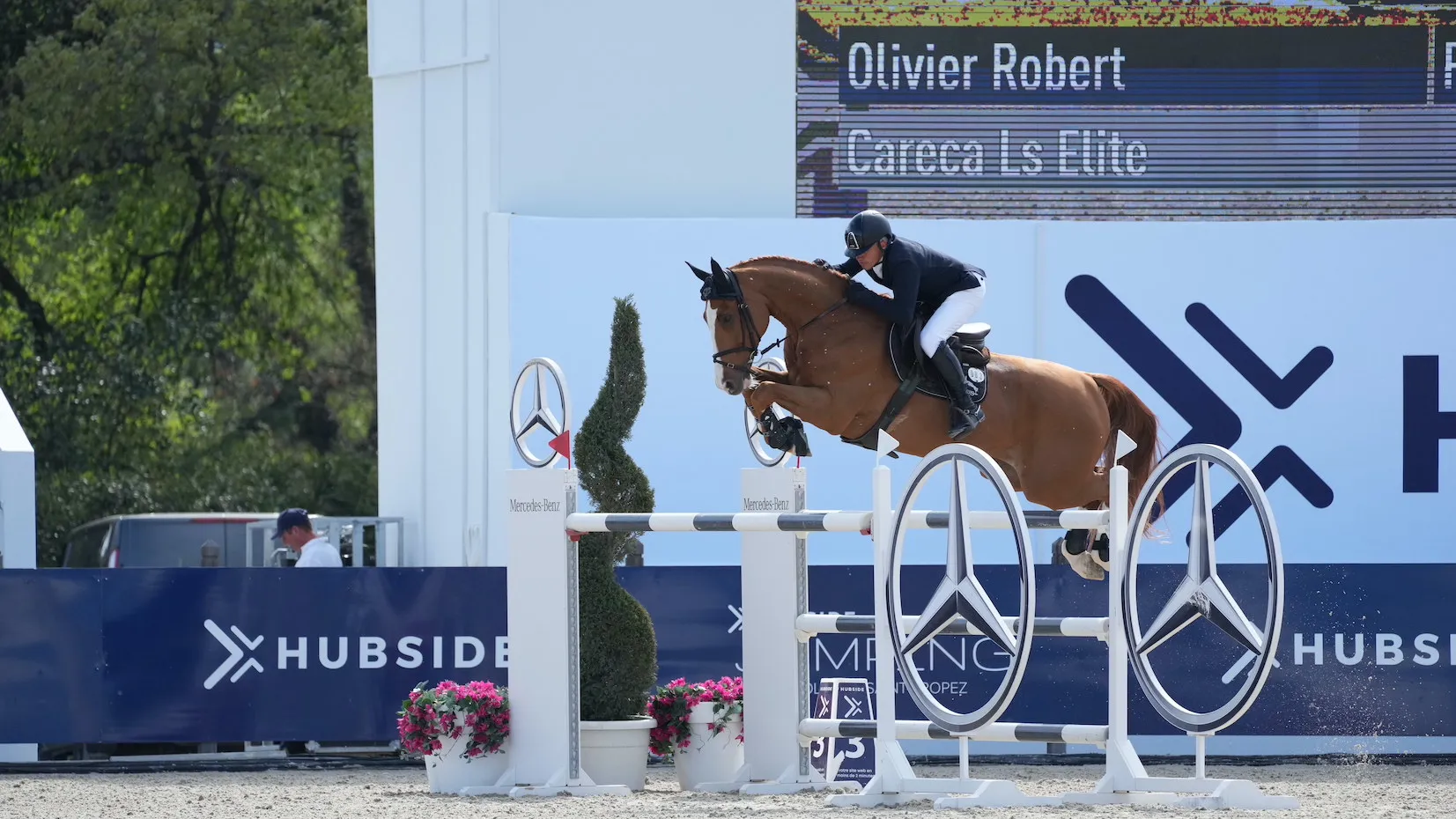 Olivier Robert et Careca Ls Élite, la nouvelle recrue du Girondin à l'Hubside Jumping de Grimaud.