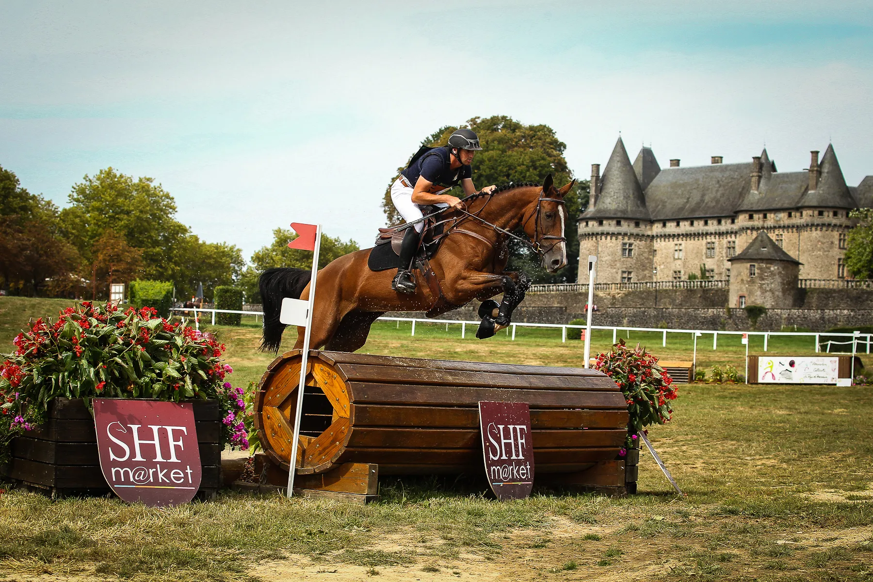 First Lady du Destin, une future grande dame du complet