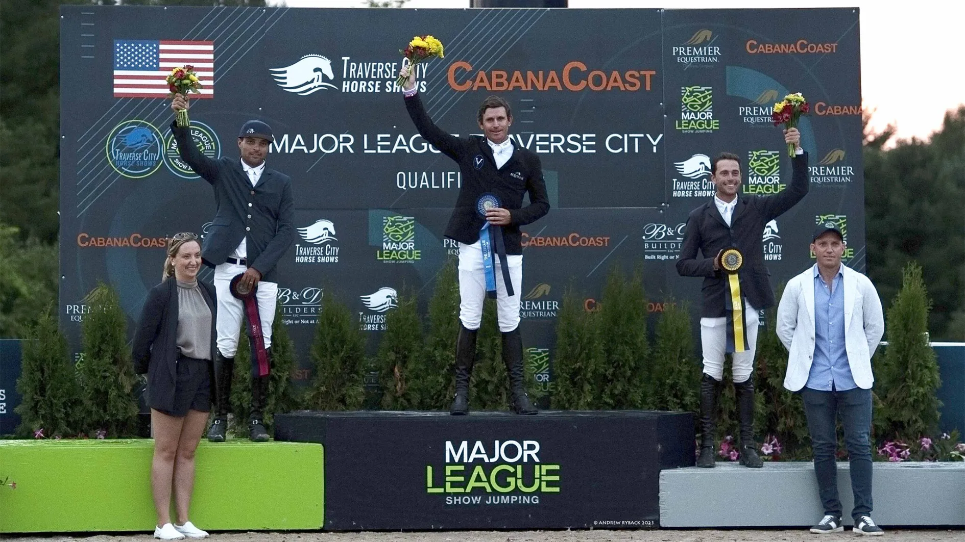 Darragh Kenny, Daniel Bluman et Jacob Pope sur le podium du Traverse City Horse Show