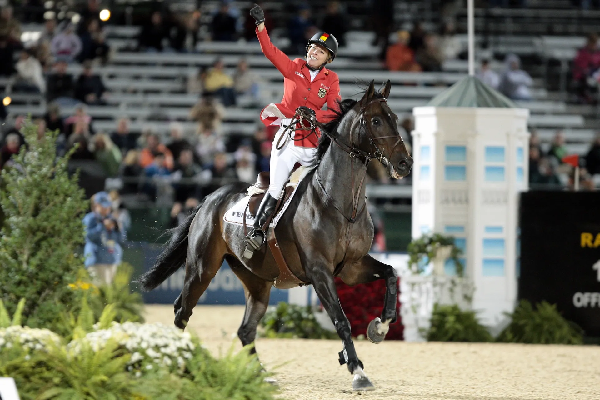 Le bai brun avait actiement participé à l’or mondial décroché par l’Allemagne à Lexington, en 2010. 