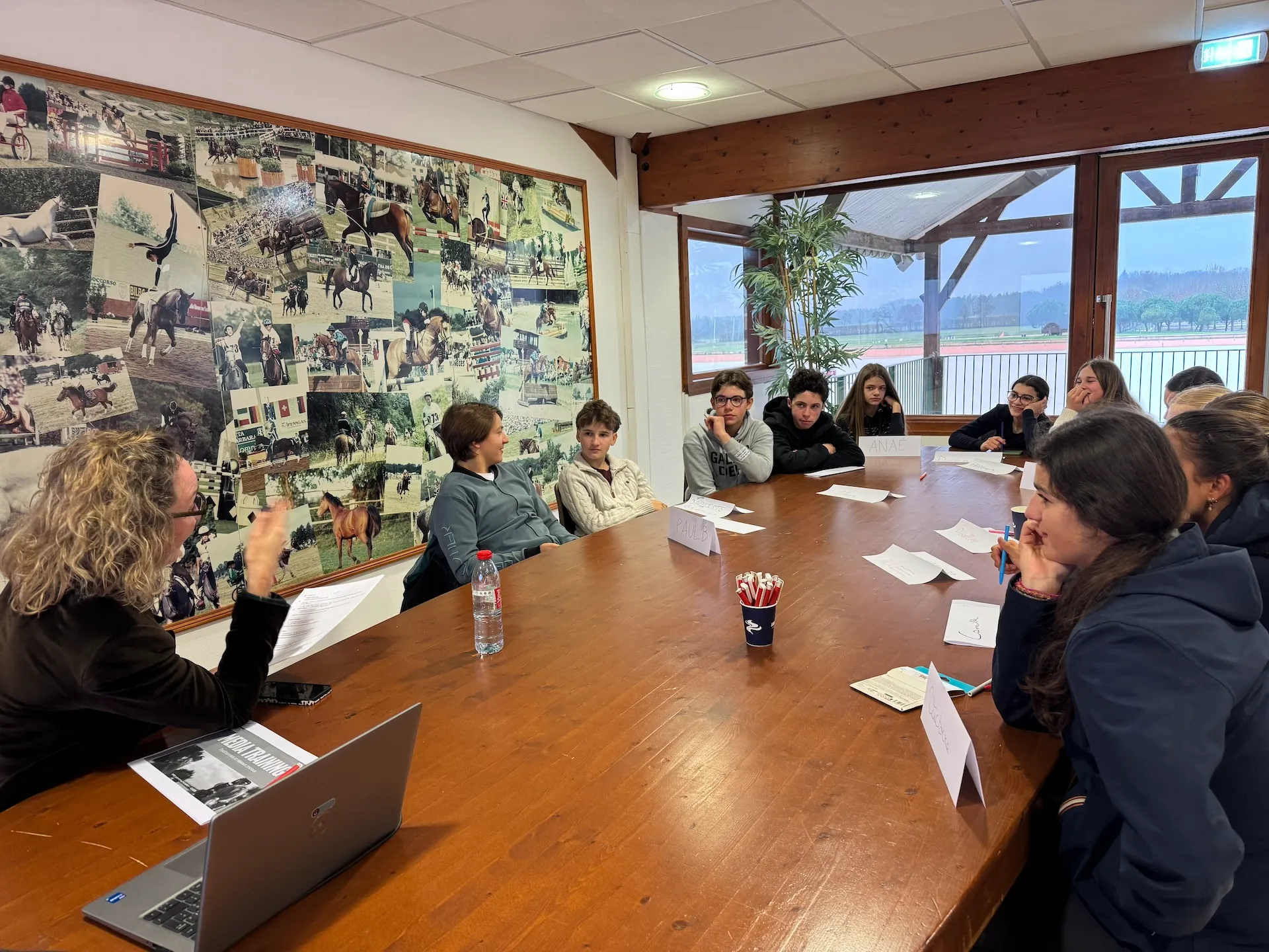 L'équipe d’encadrement fédérale a mis en place un temps de media-training 