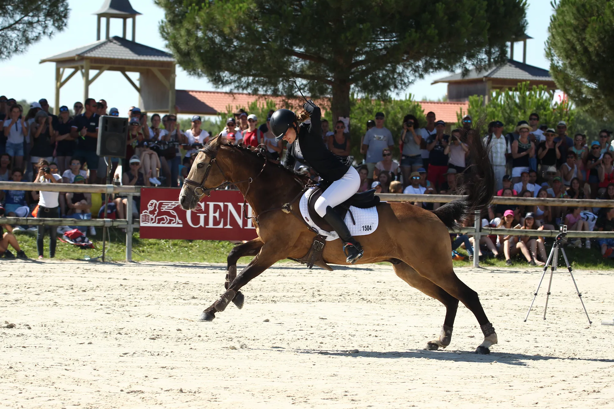 Consciente de sa victoire, Mina Saiagh explose de joie à la fin de son tour