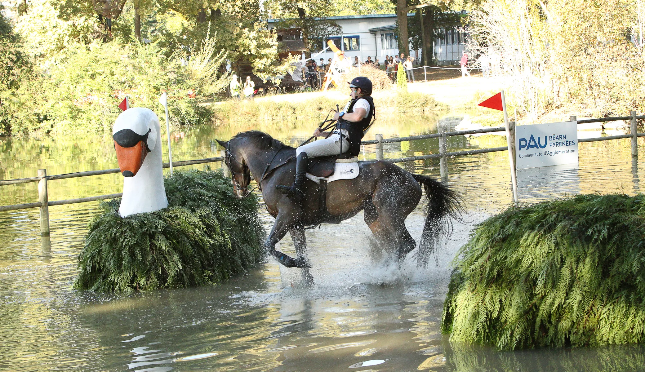 Jack Pinkney et Raphael.