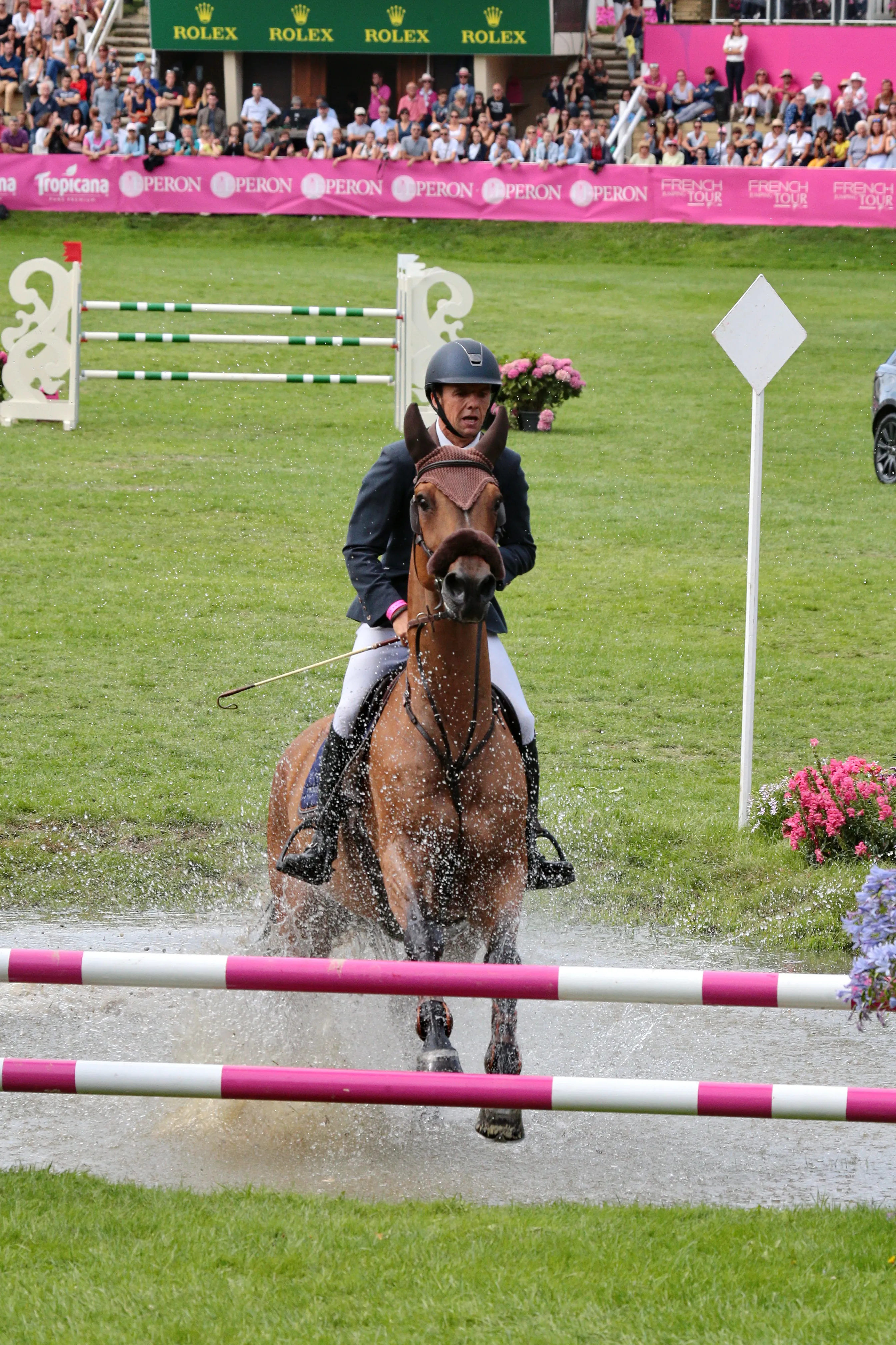 Premier à fouler la piste du derby, Wilm Vermeir reste invaincu tout au long de l'épreuve.