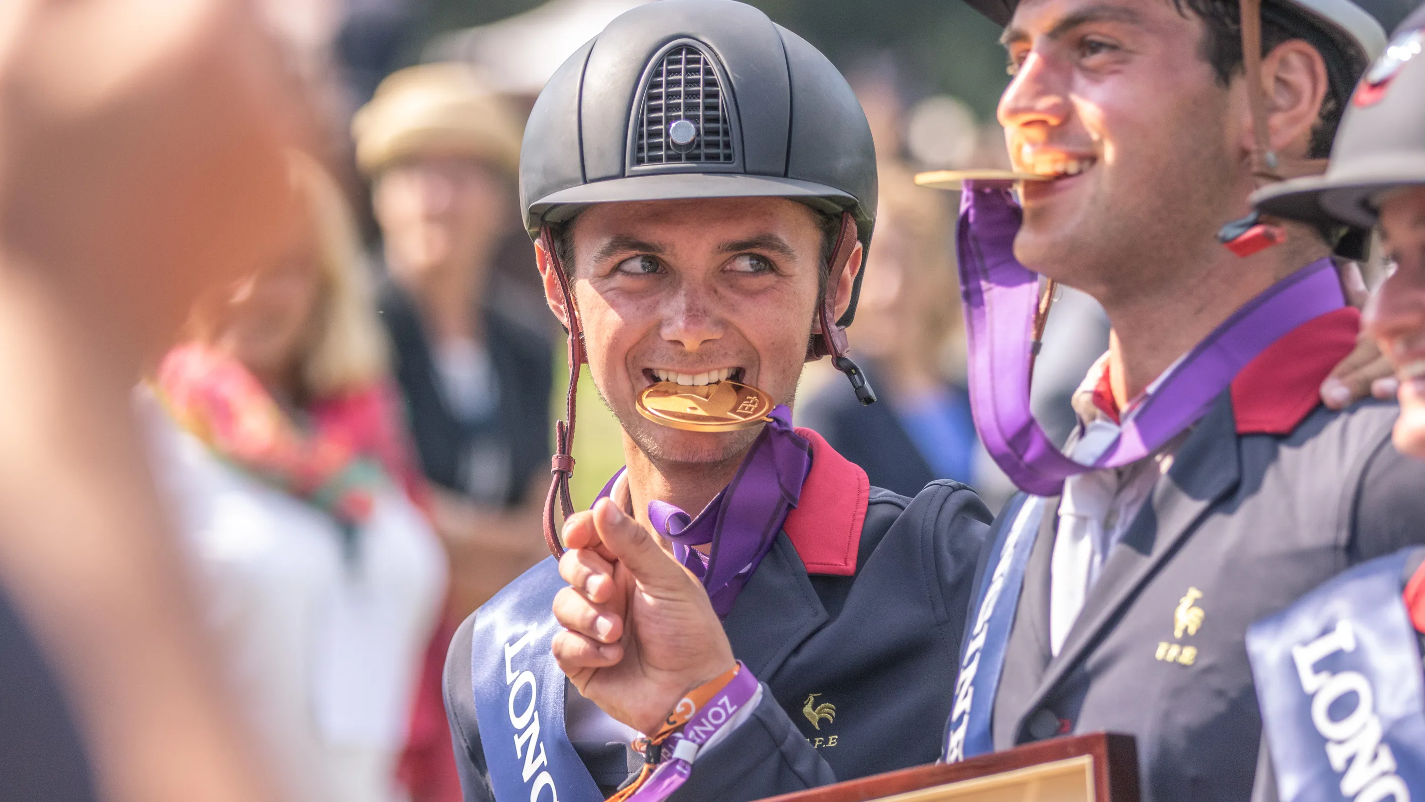Les cavaliers de concours complet réalisent aujourd'hui l'exploit de remporter quatre médailles d'or.