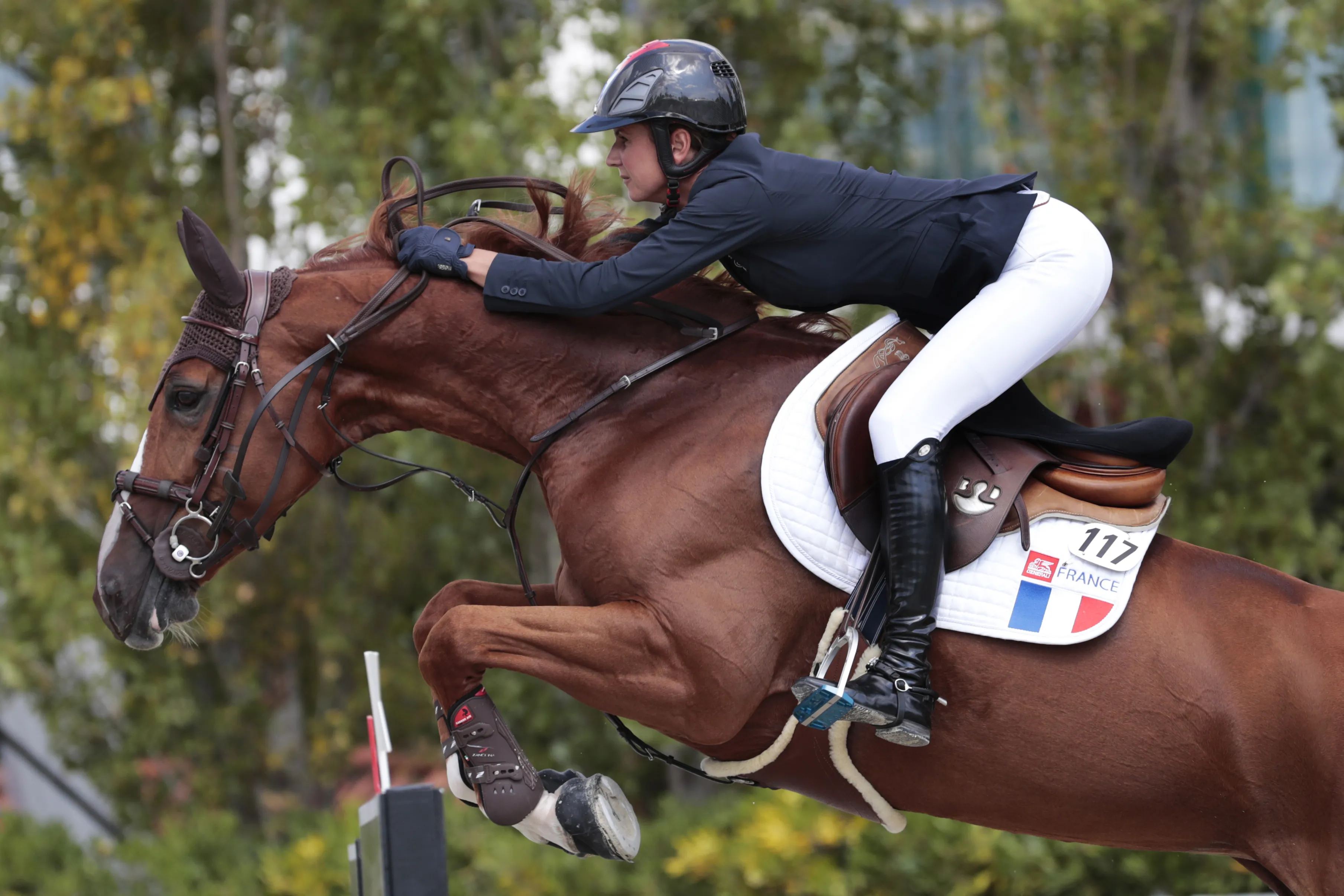 Le mois dernier, la championne française a notamment dû dire au revoir  à Flora de Mariposa, la fille de For Pleasure avec qui elle avait décroché l'or par équipes aux Jeux olympiques de Rio de Janeiro.