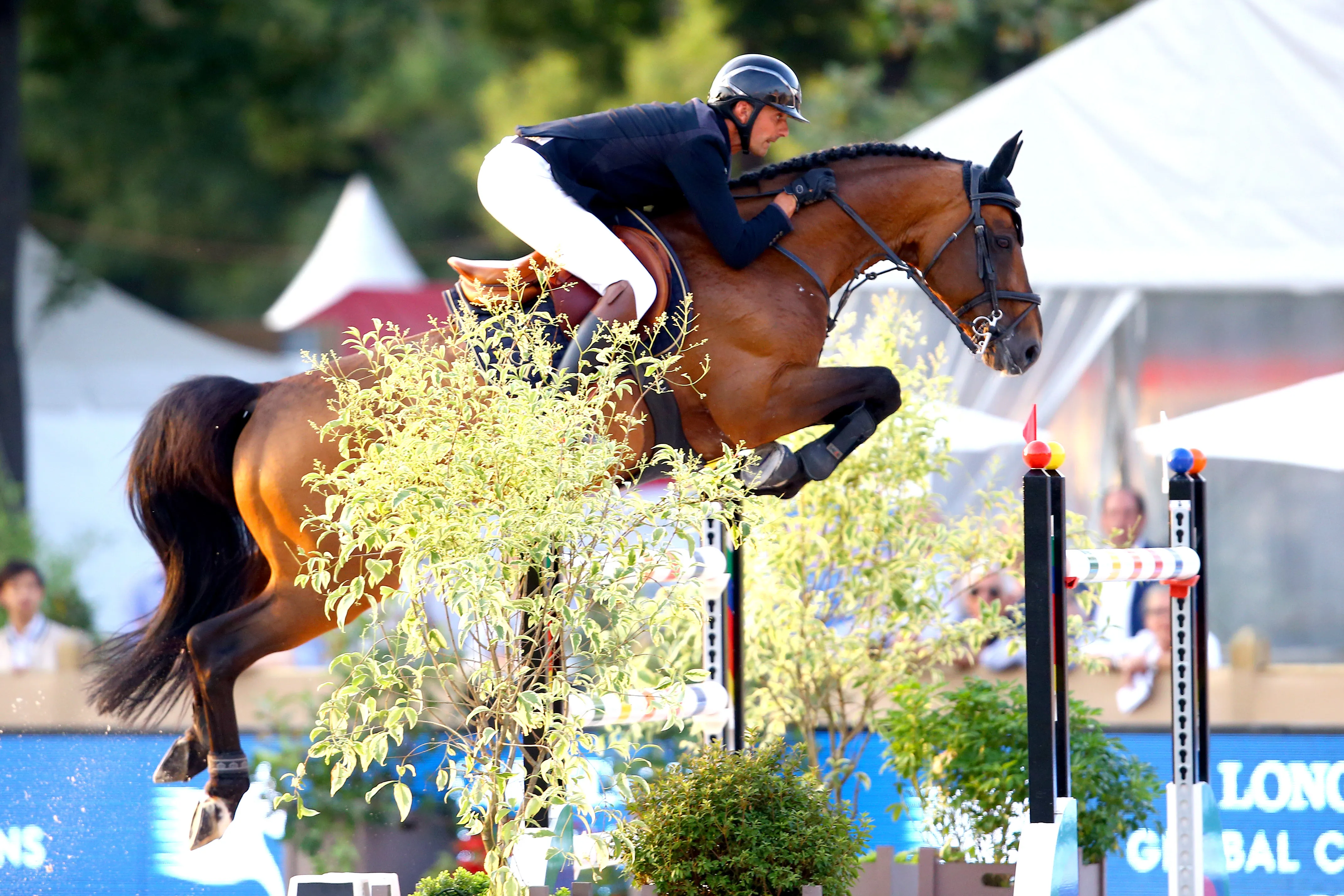 Meilleure performance française de Nicolas Delmotte et Urano de Cartigny ce soir à Paris.