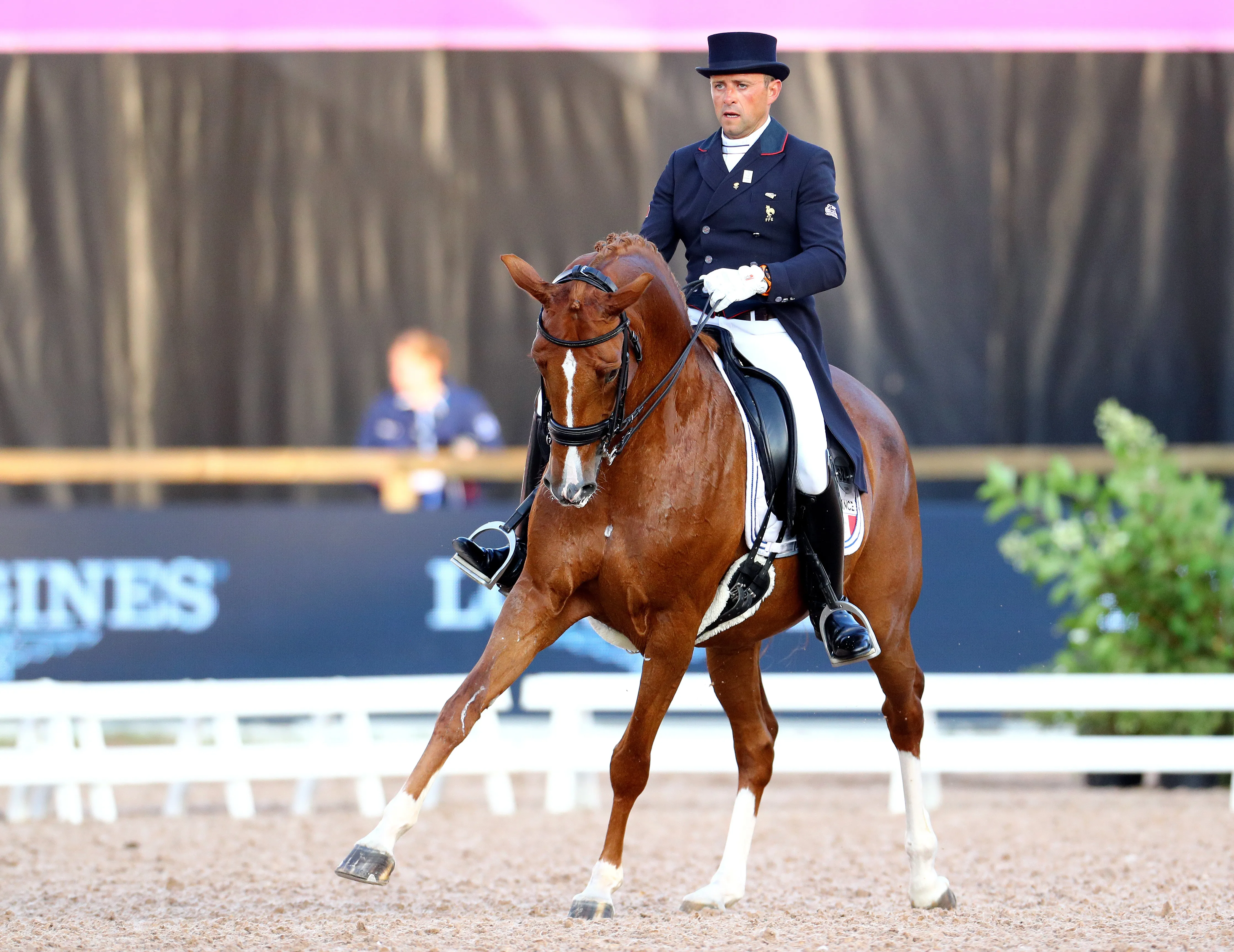 Afin de supporter les enjeux financiers qu'impliquent le haut-niveau, Pierre Volla a dû se résoudre à mettre en vente sa complice.