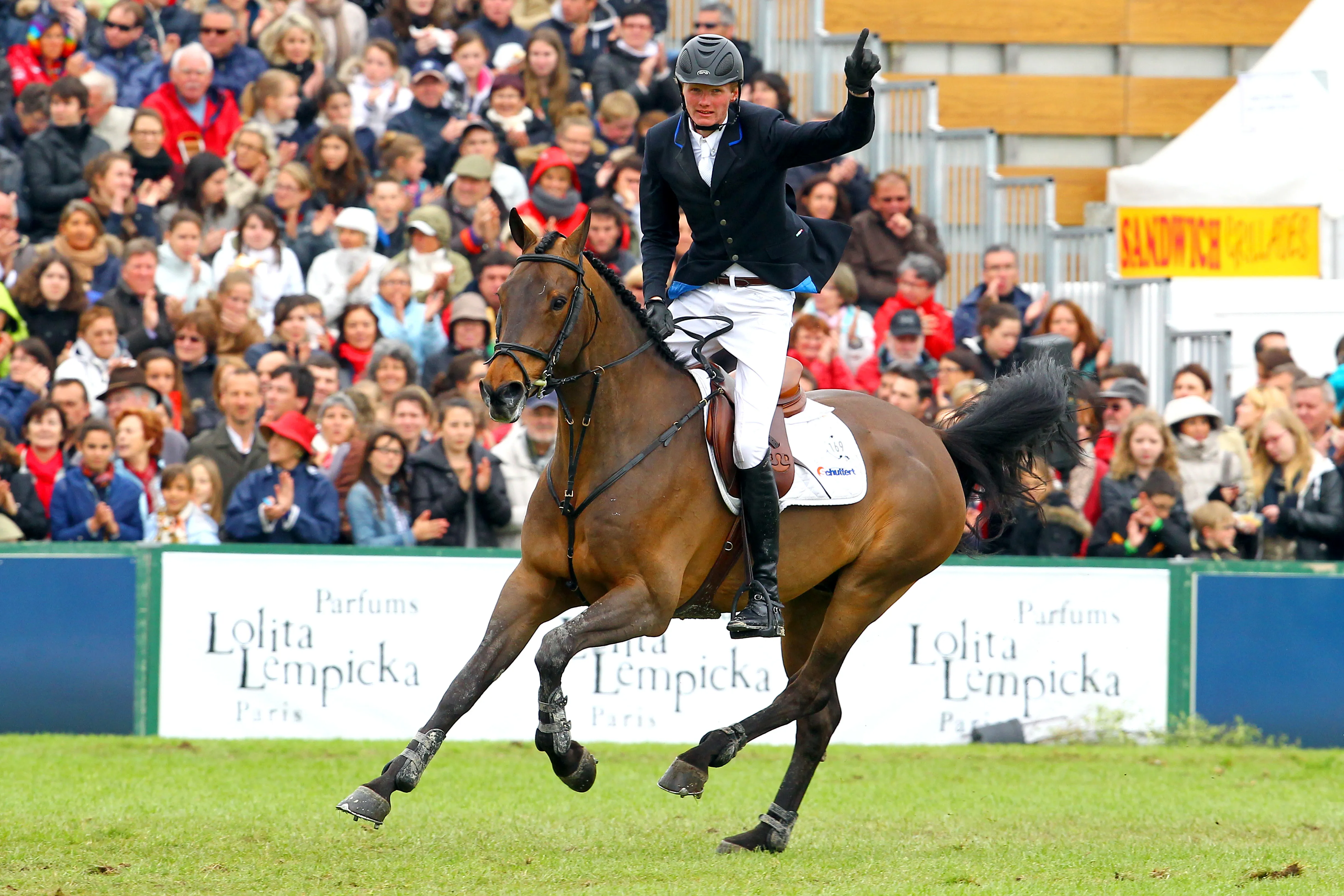 ici au CSIO 5* de La Baule en 2013, lors duquel il a remporté la Coupe des nations et terminé deuxième du Grand Prix, Winchester a permis à Frank Schuttert d’accéder au haut niveau.