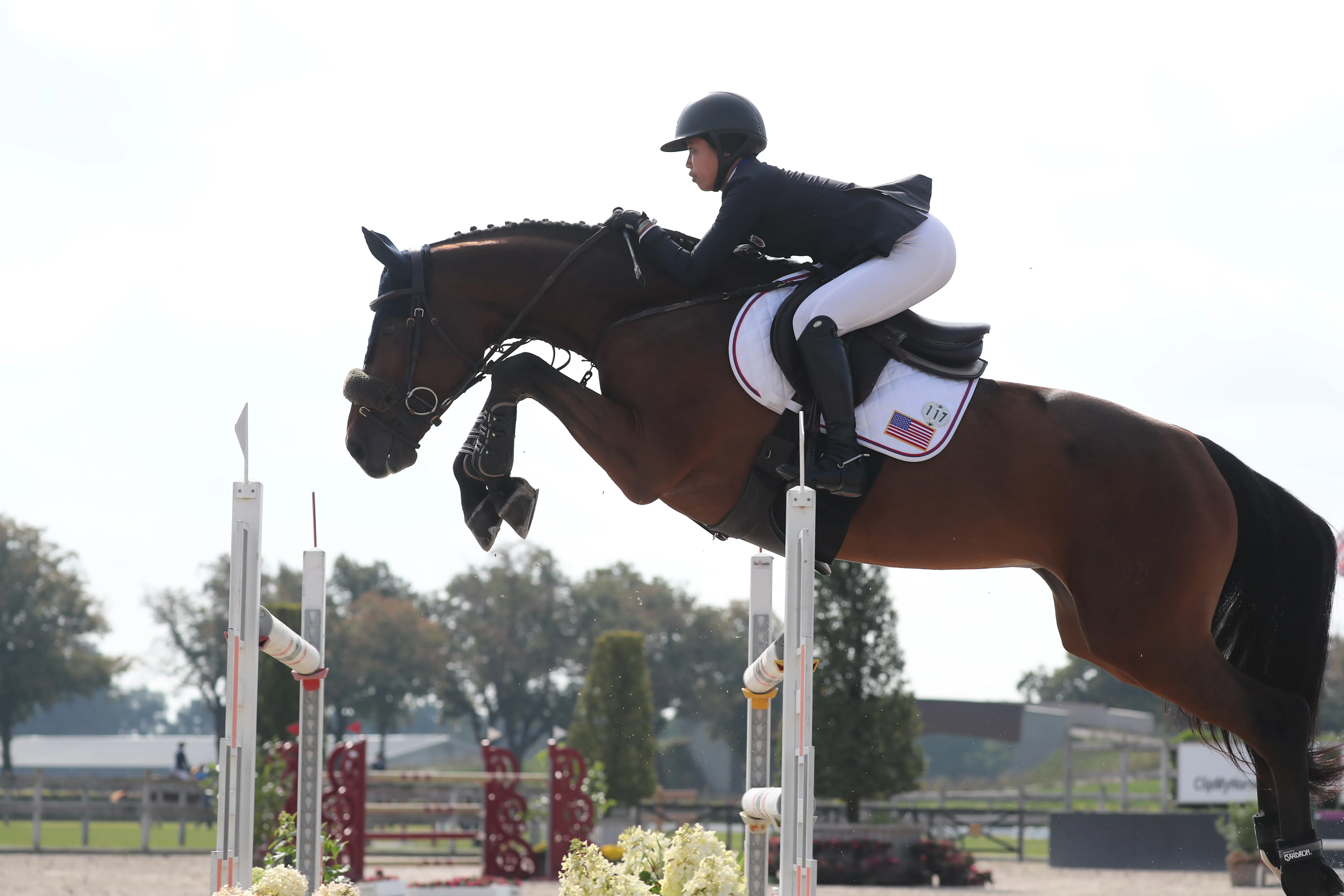 Mimi Gochman et Celina Bh, gagnantes du Grand Prix Jeunes Cavaliers. 