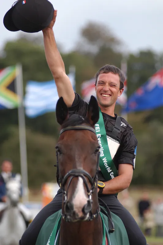 En 2004 à Martinvast, Arnaud Boiteau et Expo du Moulin avaient remporté l’étape française de la Coupe du monde. 