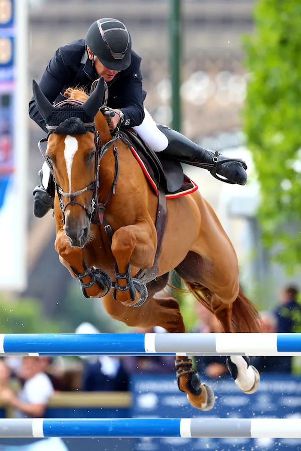 Roger-Yves Bost et Sydney Une Prince*Treize auront signé un magnifique week-end à Paris.
