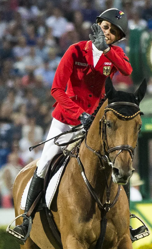 Irréprochables Laura Klaphake et Catch Me If You Can ce soir, peut-être en chemin pour représenter l'Allemagne dans un championnat cette année encore.