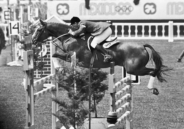 David Broome et Mister Softee, médaillés de bronze aux Jeux olympiques de Mexico en 1968.