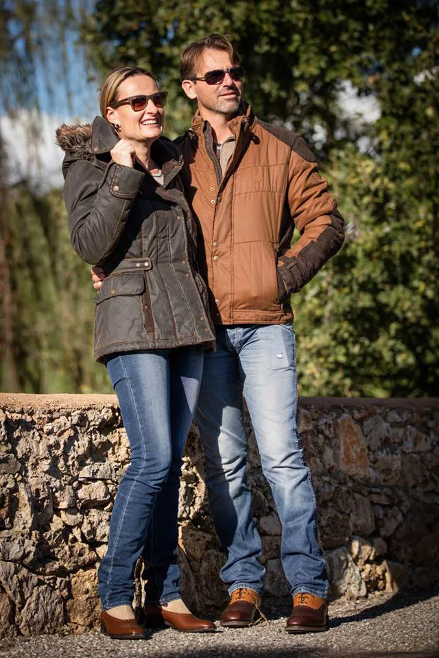 Aranud et Anne-Sophie Serre, cavaliers de dressage, membres de l'équipe de France